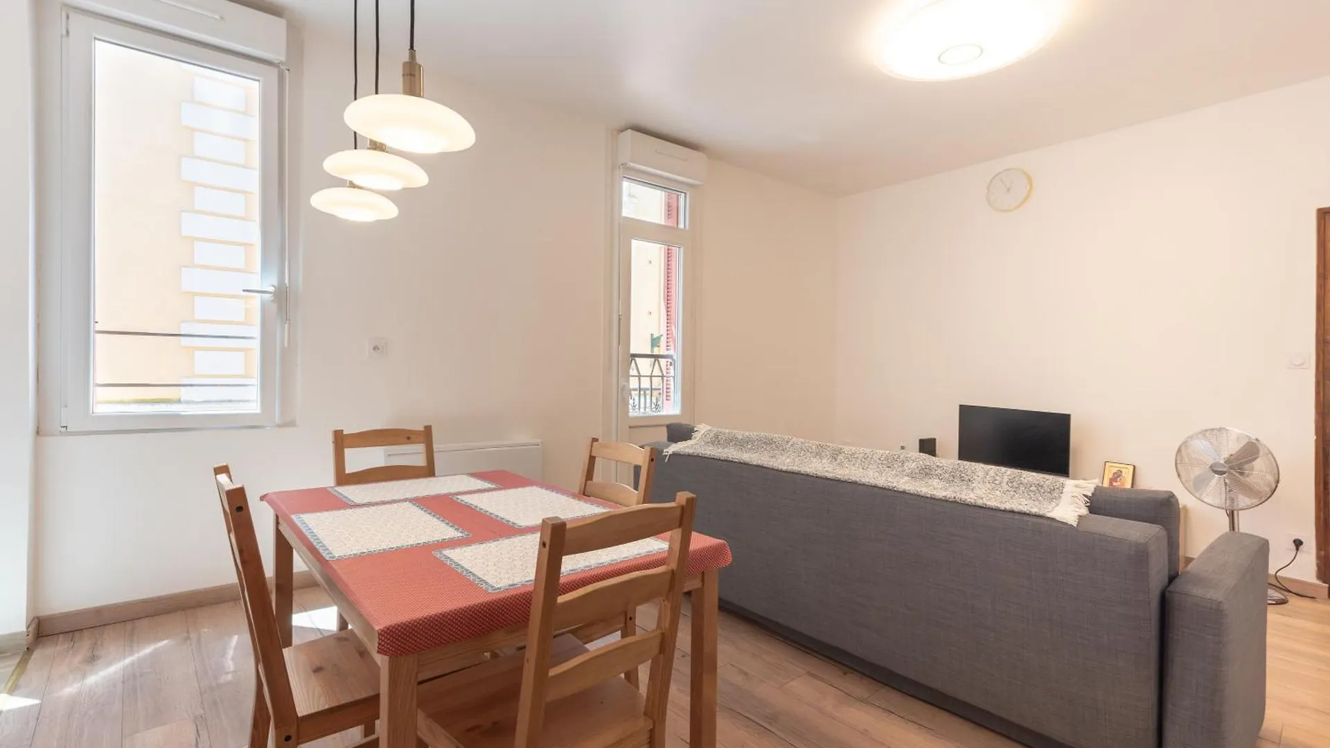 Appartement Grottes de Lourdes - 4 pers Hotel
